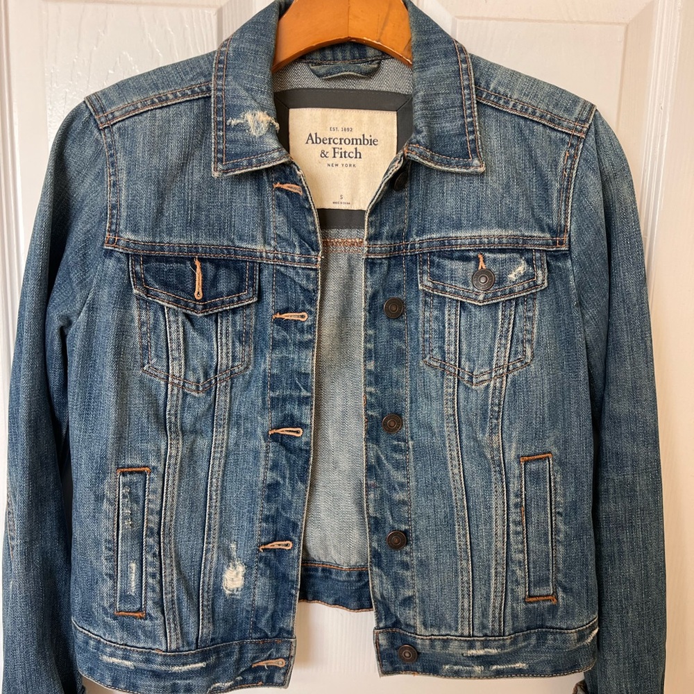 Abercrombie & Fitch Jean Jacket